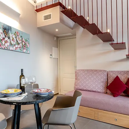 De Gulia Charme And Relax ベッド・アンド・ブレックファスト 4*